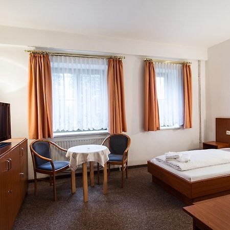Hotel Groebern Am See Grobern 외부 사진