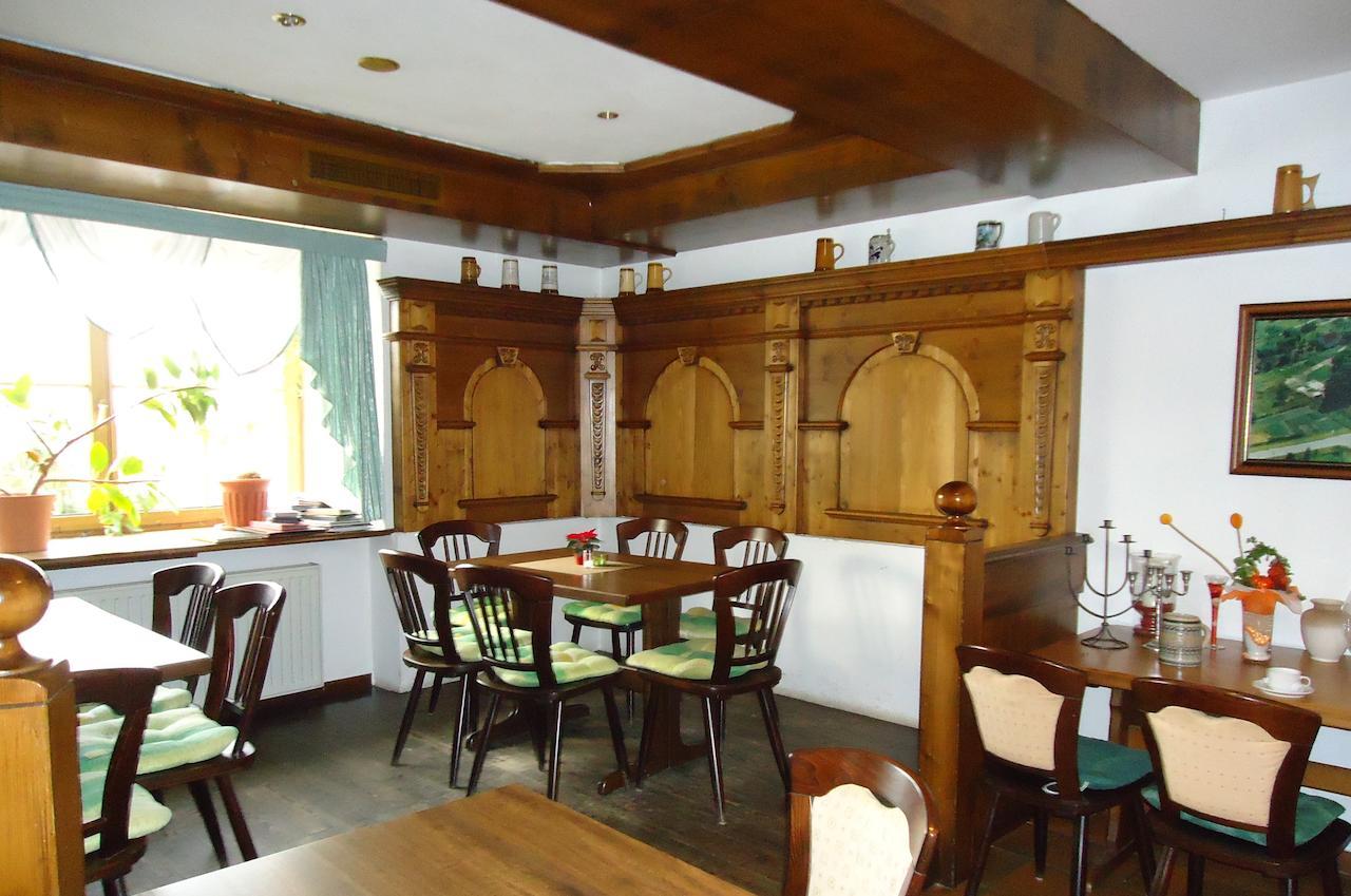 Hotel Groebern Am See Grobern 외부 사진