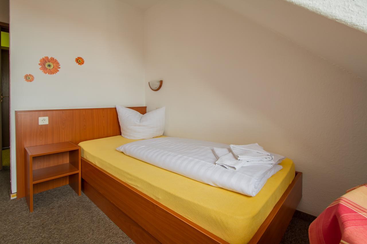 Hotel Groebern Am See Grobern 외부 사진